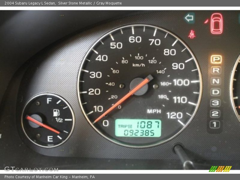 Silver Stone Metallic / Gray Moquette 2004 Subaru Legacy L Sedan