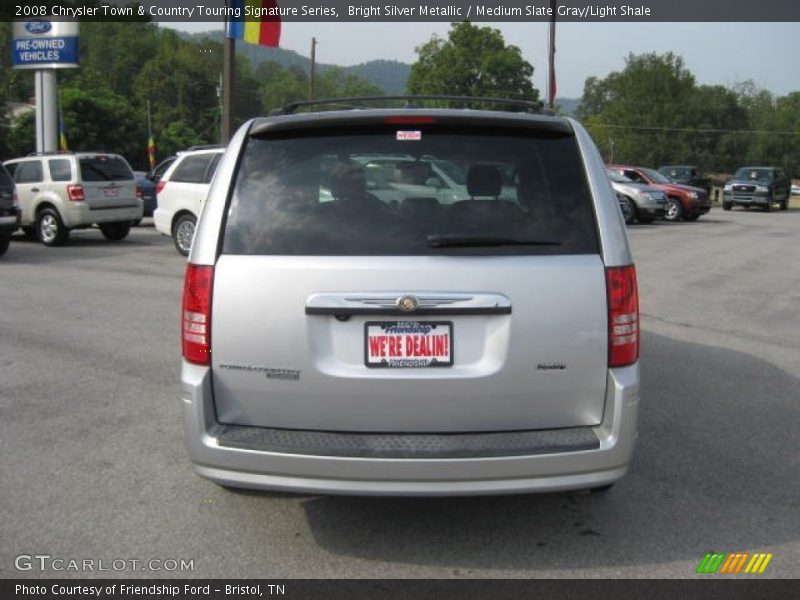 Bright Silver Metallic / Medium Slate Gray/Light Shale 2008 Chrysler Town & Country Touring Signature Series