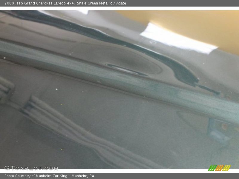 Shale Green Metallic / Agate 2000 Jeep Grand Cherokee Laredo 4x4