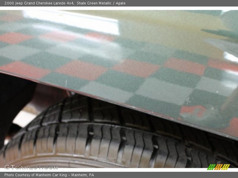 Shale Green Metallic / Agate 2000 Jeep Grand Cherokee Laredo 4x4