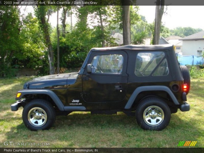 Black Clearcoat / Dark Slate Gray 2003 Jeep Wrangler SE 4x4