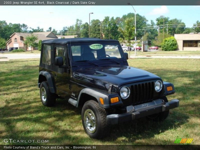 Black Clearcoat / Dark Slate Gray 2003 Jeep Wrangler SE 4x4
