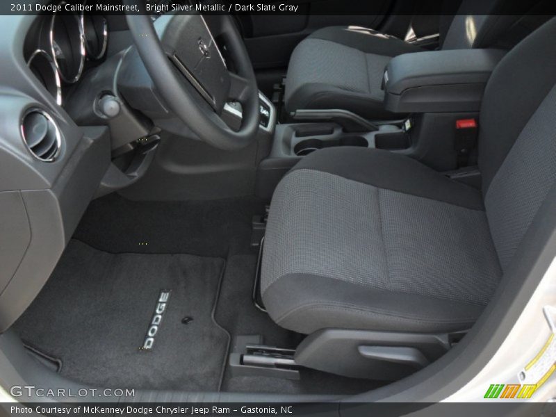 Bright Silver Metallic / Dark Slate Gray 2011 Dodge Caliber Mainstreet