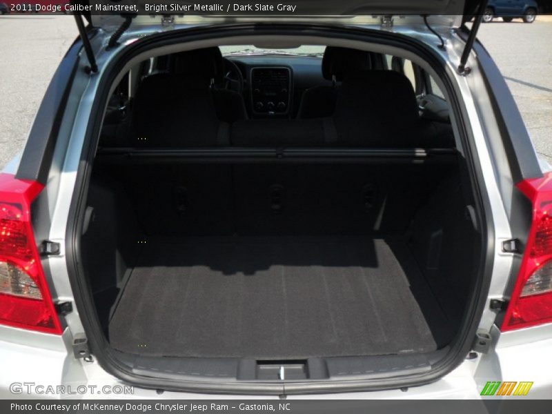Bright Silver Metallic / Dark Slate Gray 2011 Dodge Caliber Mainstreet
