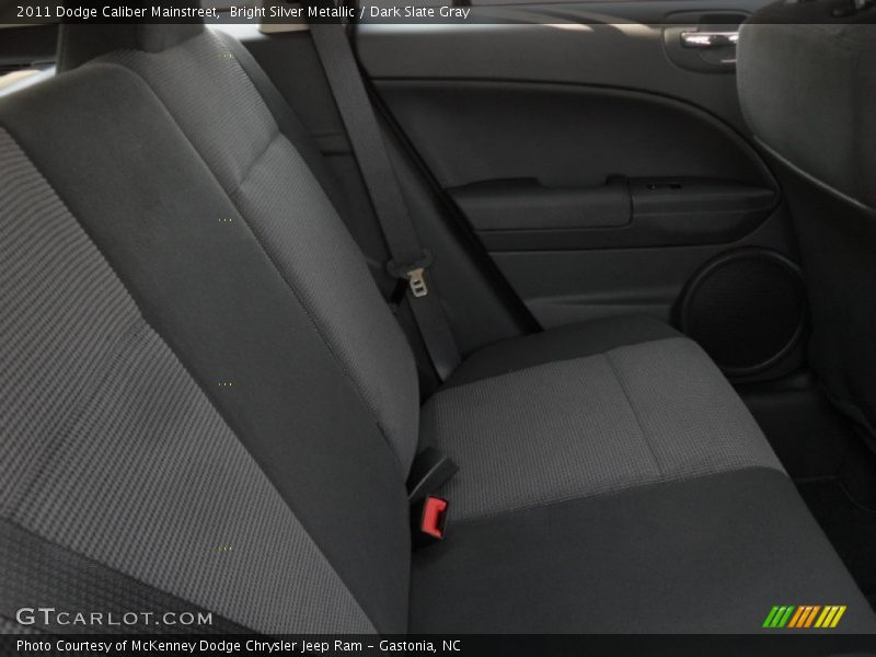 Bright Silver Metallic / Dark Slate Gray 2011 Dodge Caliber Mainstreet