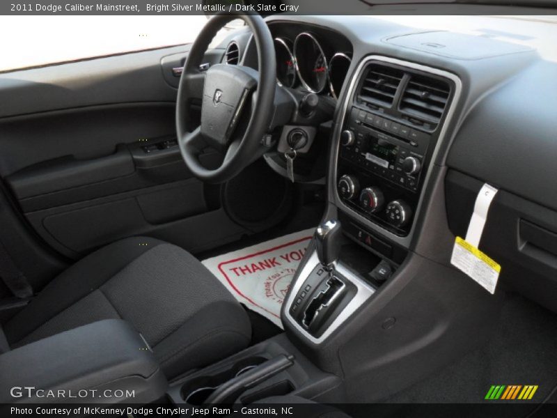 Bright Silver Metallic / Dark Slate Gray 2011 Dodge Caliber Mainstreet