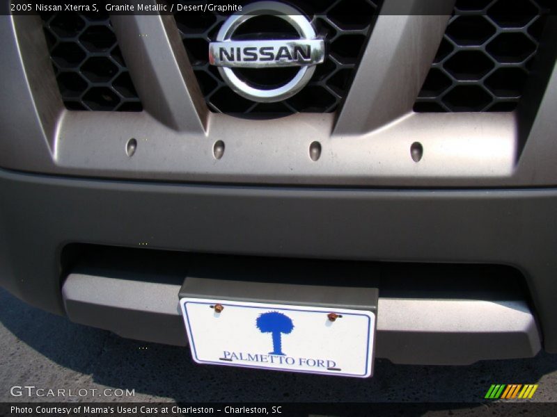 Granite Metallic / Desert/Graphite 2005 Nissan Xterra S
