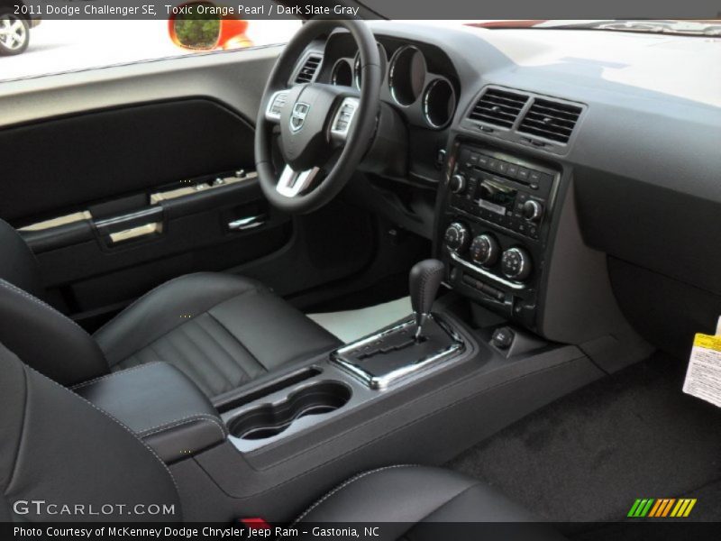 Toxic Orange Pearl / Dark Slate Gray 2011 Dodge Challenger SE
