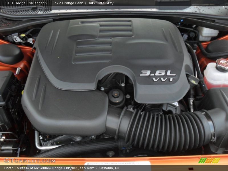 Toxic Orange Pearl / Dark Slate Gray 2011 Dodge Challenger SE
