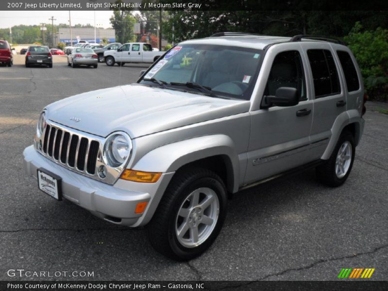 Bright Silver Metallic / Medium Slate Gray 2007 Jeep Liberty Limited