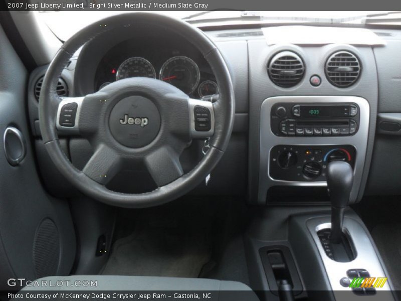 Bright Silver Metallic / Medium Slate Gray 2007 Jeep Liberty Limited