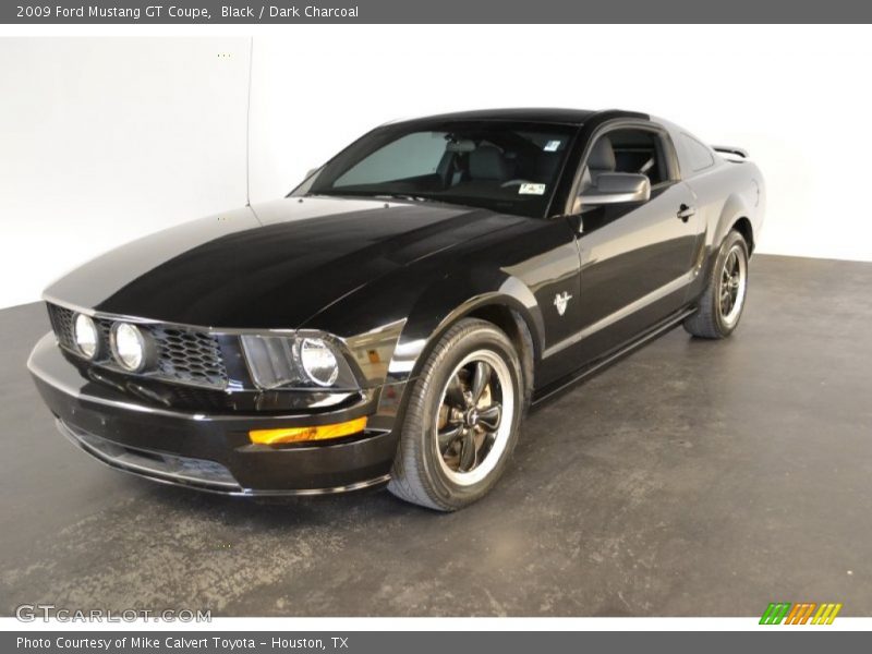 Black / Dark Charcoal 2009 Ford Mustang GT Coupe