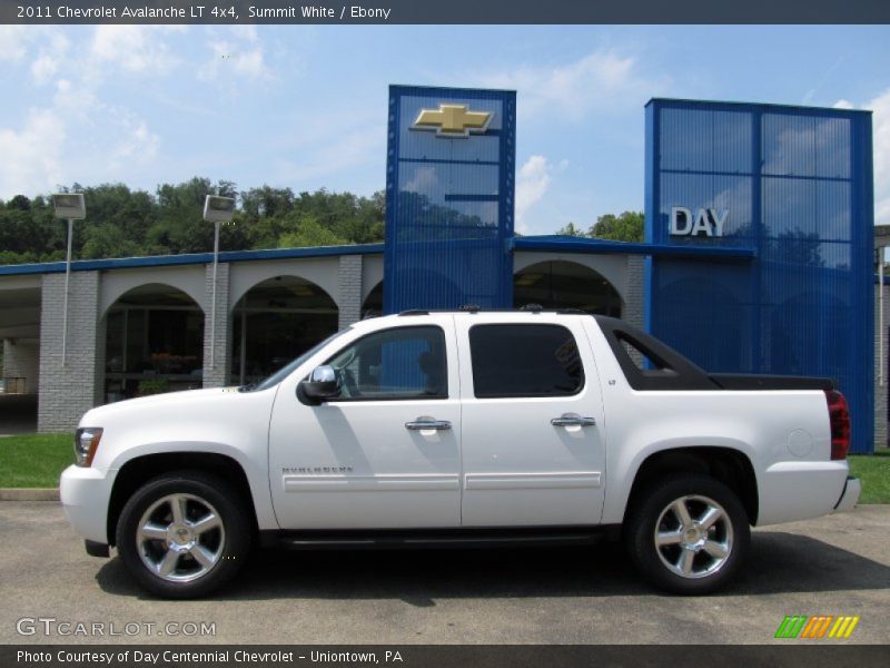 Summit White / Ebony 2011 Chevrolet Avalanche LT 4x4