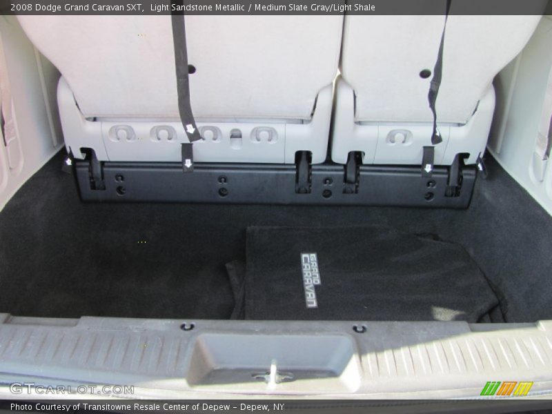 Light Sandstone Metallic / Medium Slate Gray/Light Shale 2008 Dodge Grand Caravan SXT