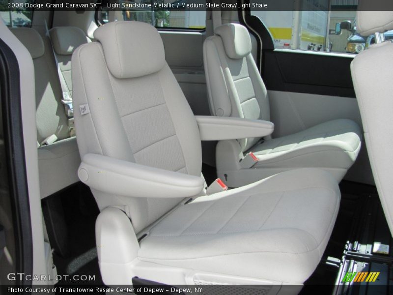 Light Sandstone Metallic / Medium Slate Gray/Light Shale 2008 Dodge Grand Caravan SXT