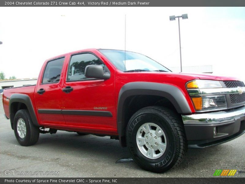 Victory Red / Medium Dark Pewter 2004 Chevrolet Colorado Z71 Crew Cab 4x4
