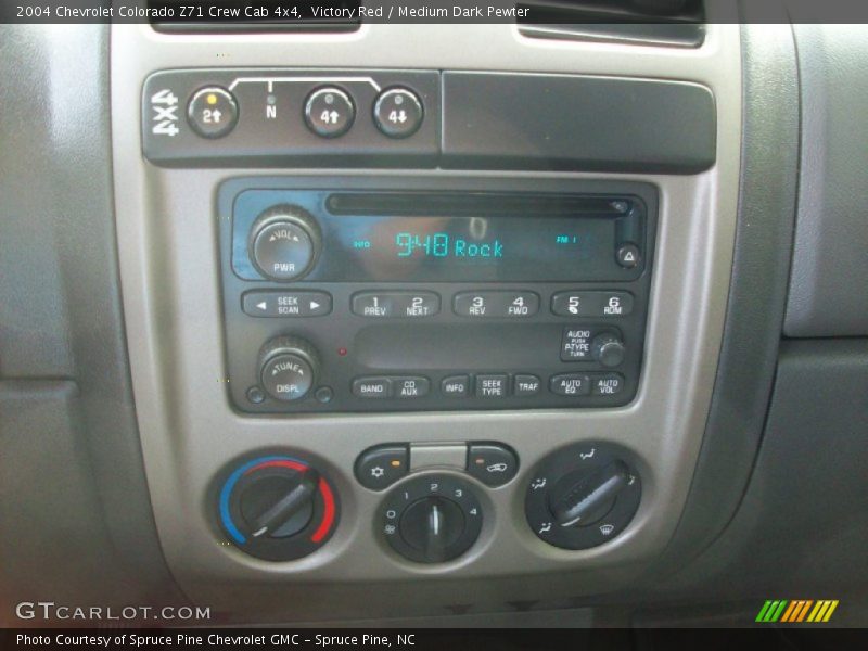 Victory Red / Medium Dark Pewter 2004 Chevrolet Colorado Z71 Crew Cab 4x4
