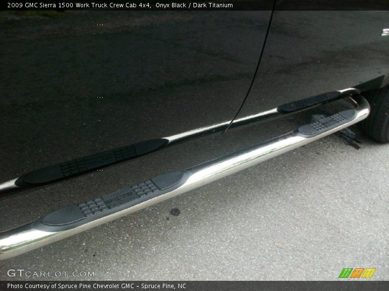 Onyx Black / Dark Titanium 2009 GMC Sierra 1500 Work Truck Crew Cab 4x4