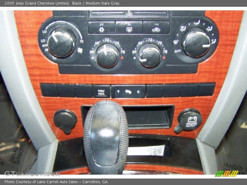 Black / Medium Slate Gray 2005 Jeep Grand Cherokee Limited