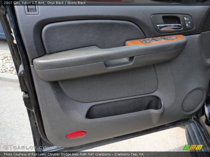 Onyx Black / Ebony Black 2007 GMC Yukon SLT 4x4