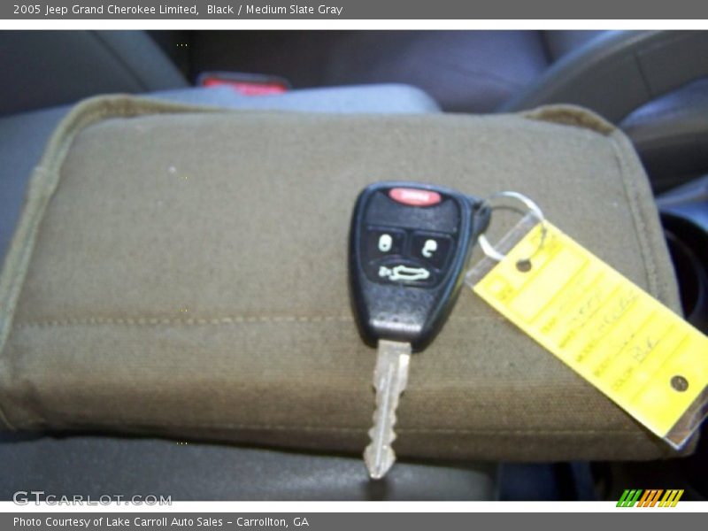 Black / Medium Slate Gray 2005 Jeep Grand Cherokee Limited