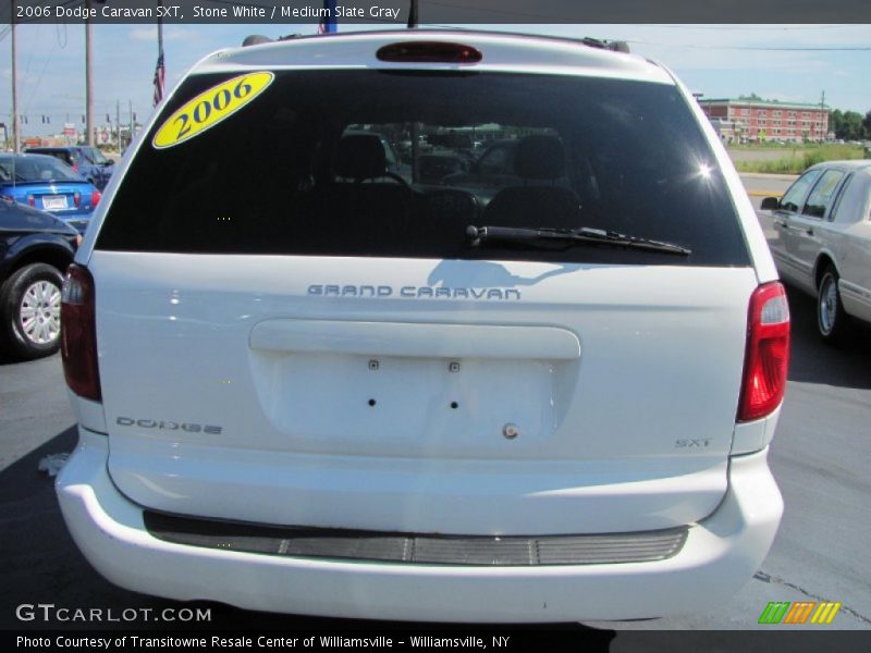 Stone White / Medium Slate Gray 2006 Dodge Caravan SXT