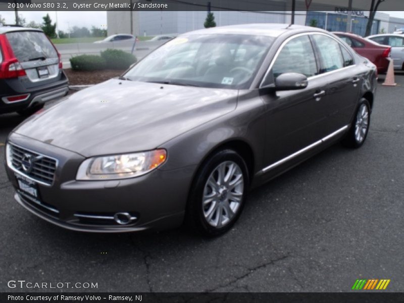 Oyster Grey Metallic / Sandstone 2010 Volvo S80 3.2