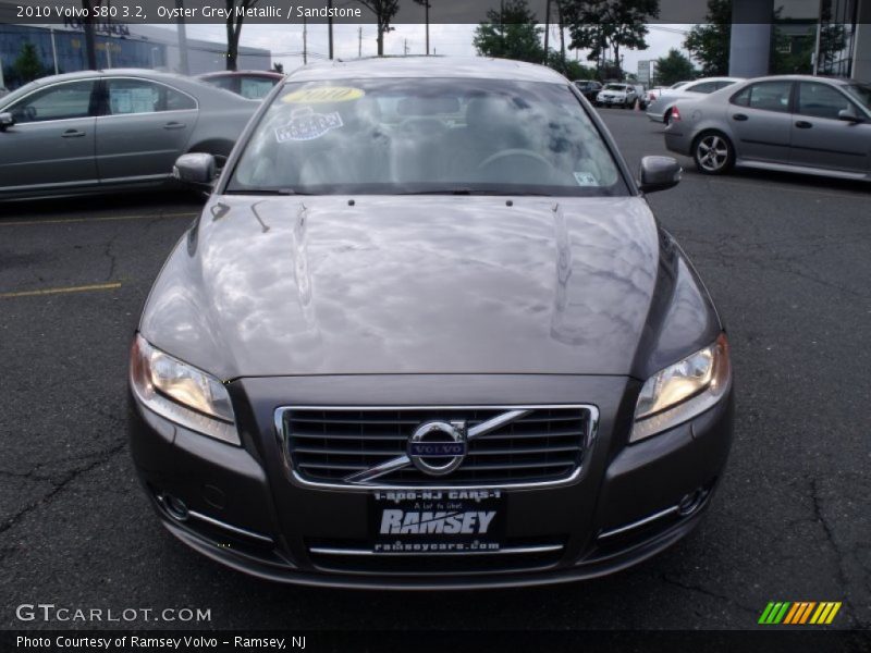 Oyster Grey Metallic / Sandstone 2010 Volvo S80 3.2