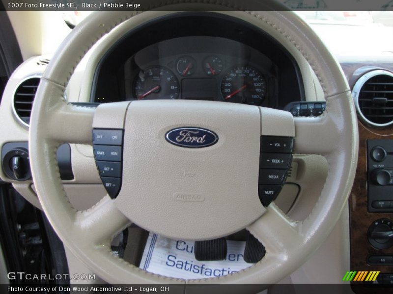 Black / Pebble Beige 2007 Ford Freestyle SEL