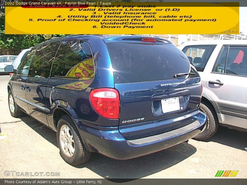Patriot Blue Pearl / Taupe 2002 Dodge Grand Caravan eX