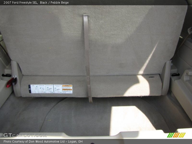 Black / Pebble Beige 2007 Ford Freestyle SEL