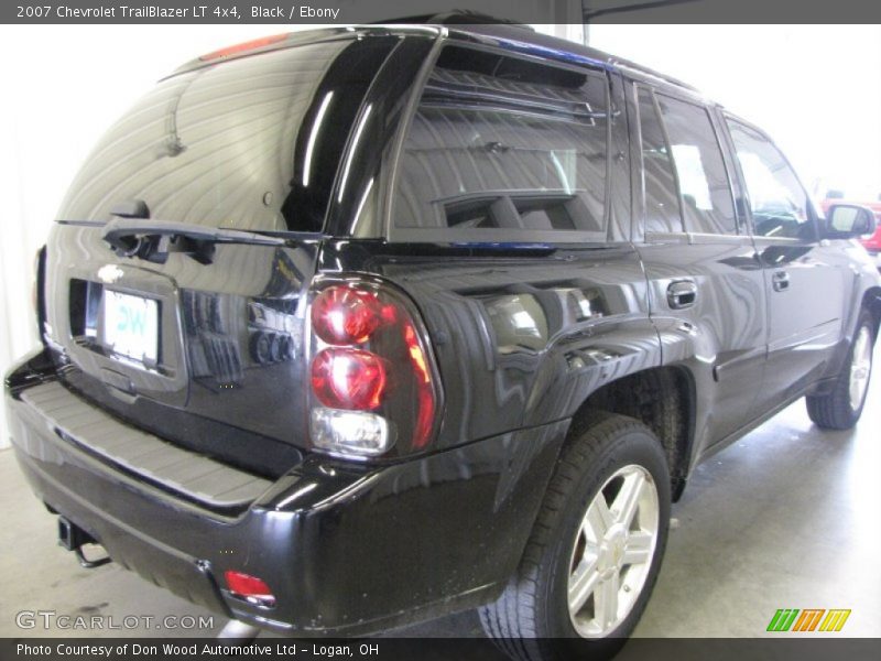 Black / Ebony 2007 Chevrolet TrailBlazer LT 4x4