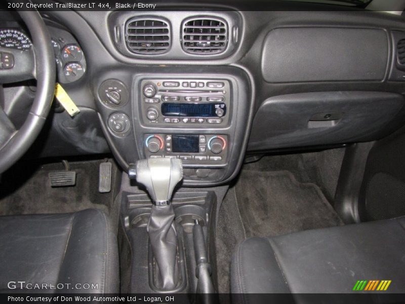 Black / Ebony 2007 Chevrolet TrailBlazer LT 4x4