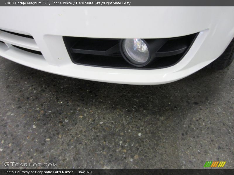 Stone White / Dark Slate Gray/Light Slate Gray 2008 Dodge Magnum SXT
