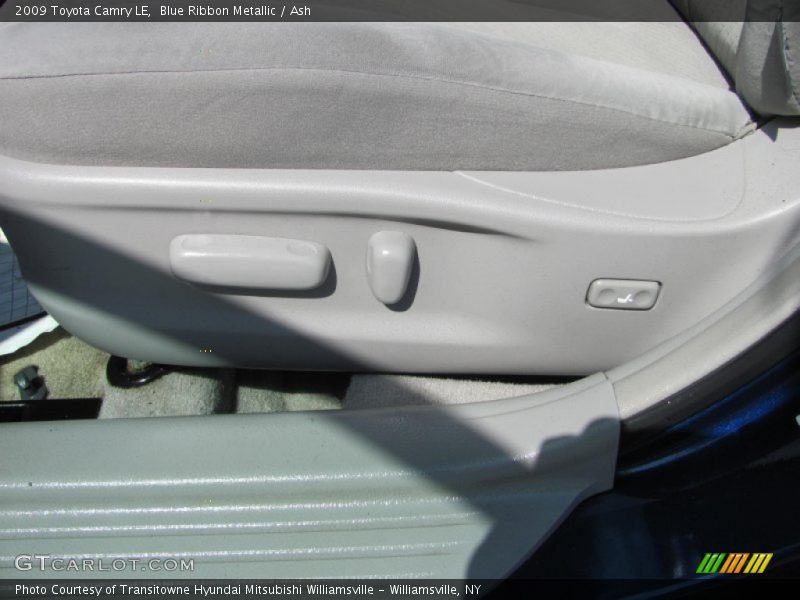 Blue Ribbon Metallic / Ash 2009 Toyota Camry LE