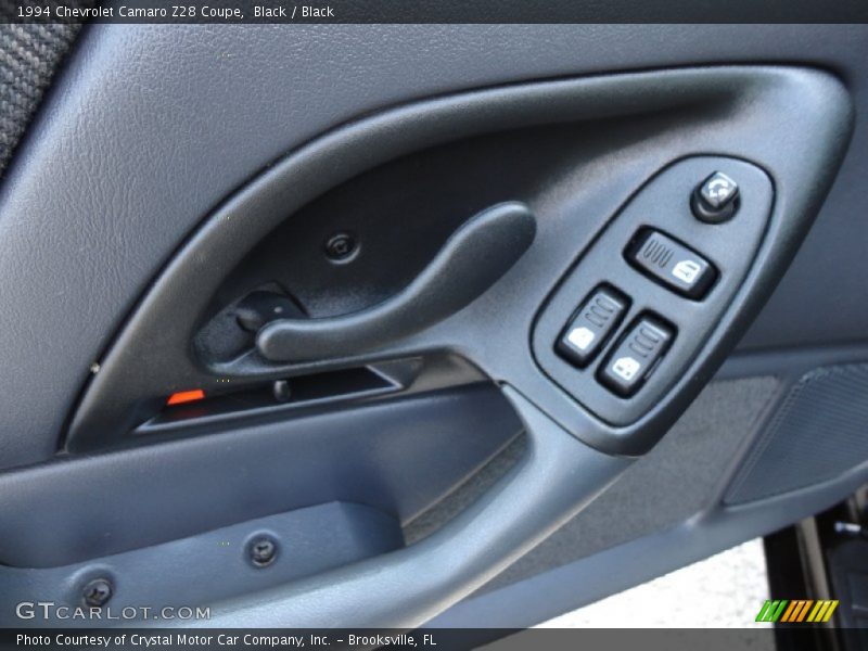Controls of 1994 Camaro Z28 Coupe