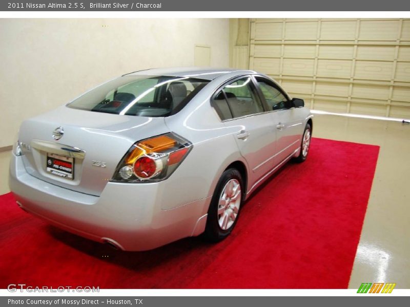 Brilliant Silver / Charcoal 2011 Nissan Altima 2.5 S