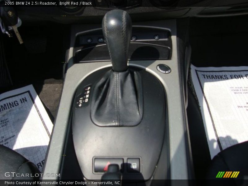Bright Red / Black 2005 BMW Z4 2.5i Roadster
