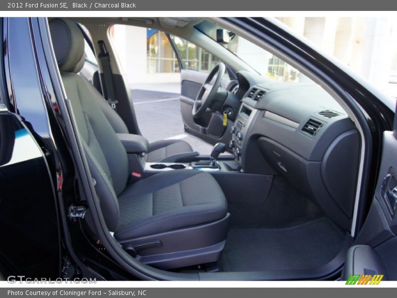 Black / Charcoal Black 2012 Ford Fusion SE