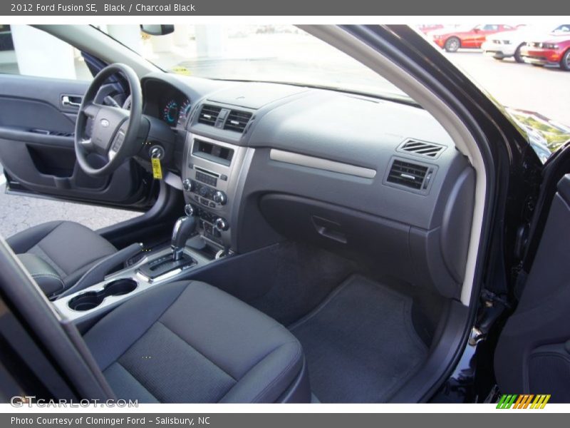 Black / Charcoal Black 2012 Ford Fusion SE