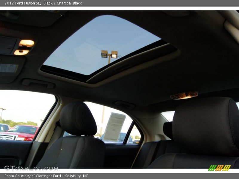Black / Charcoal Black 2012 Ford Fusion SE