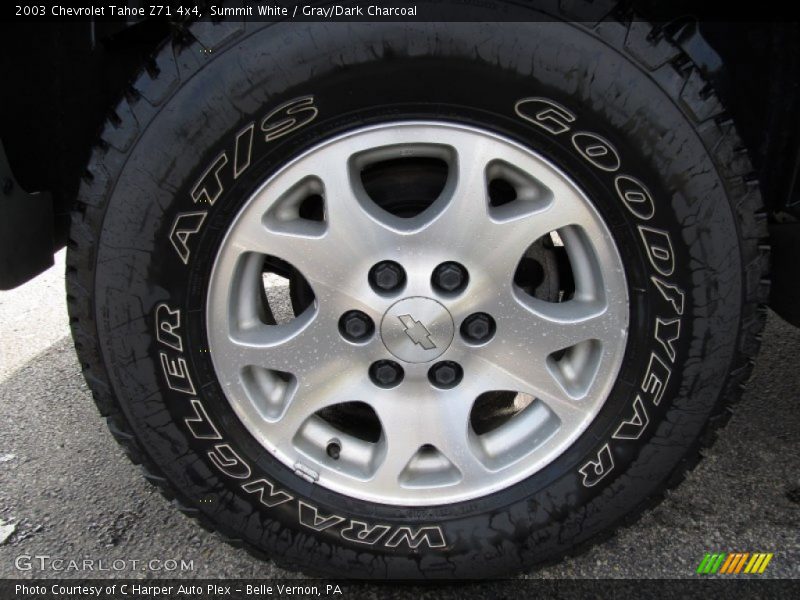 Summit White / Gray/Dark Charcoal 2003 Chevrolet Tahoe Z71 4x4