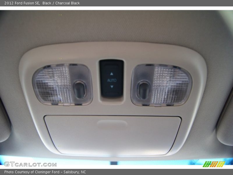 Black / Charcoal Black 2012 Ford Fusion SE