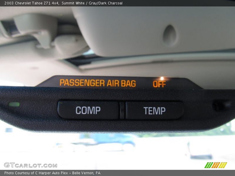 Summit White / Gray/Dark Charcoal 2003 Chevrolet Tahoe Z71 4x4