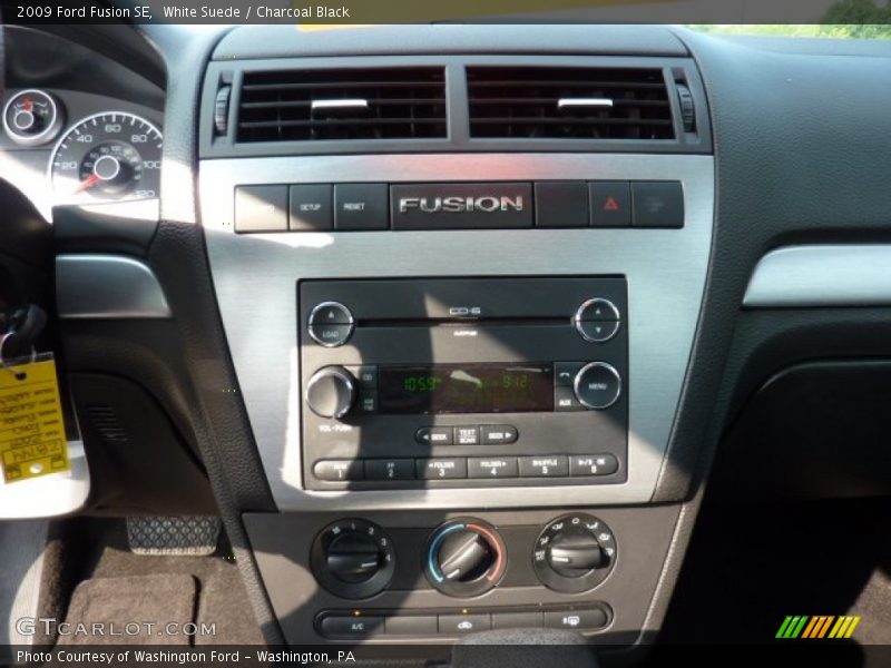 White Suede / Charcoal Black 2009 Ford Fusion SE