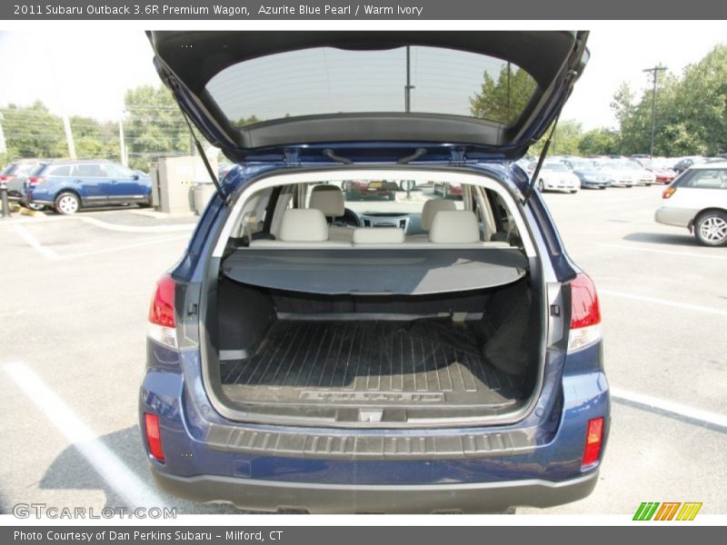 Azurite Blue Pearl / Warm Ivory 2011 Subaru Outback 3.6R Premium Wagon