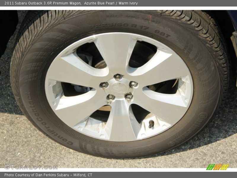 Azurite Blue Pearl / Warm Ivory 2011 Subaru Outback 3.6R Premium Wagon