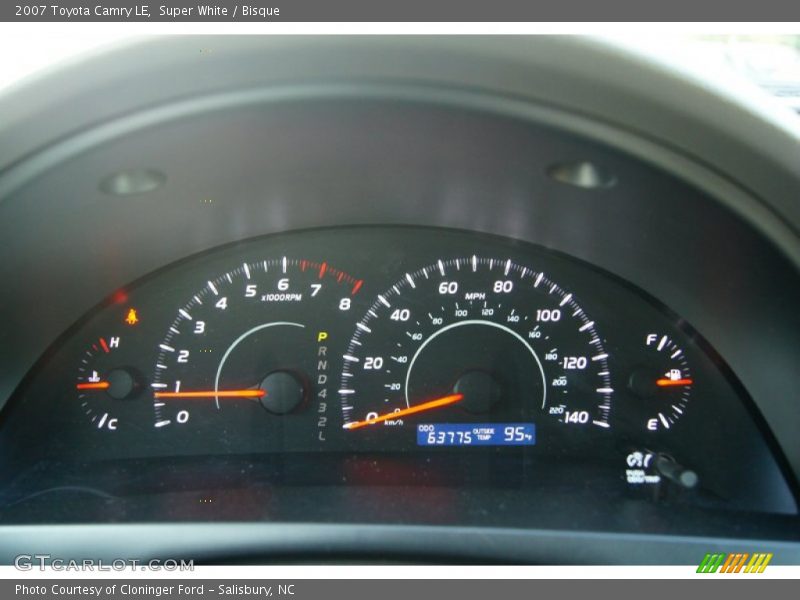 Super White / Bisque 2007 Toyota Camry LE