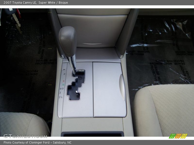 Super White / Bisque 2007 Toyota Camry LE