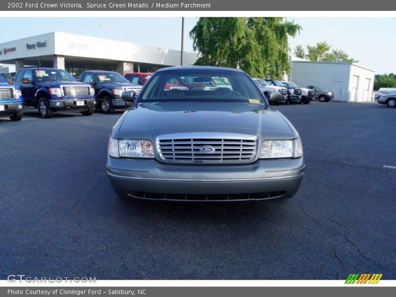 Spruce Green Metallic / Medium Parchment 2002 Ford Crown Victoria
